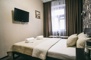 Стандартный двухместный номер с одной кроватью и дополнительным спальным местом